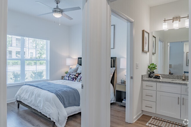 Interior Photo - Raleigh Exchange