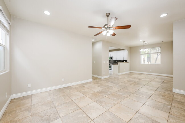 Building Photo - 6485 Cape Canyon Ct