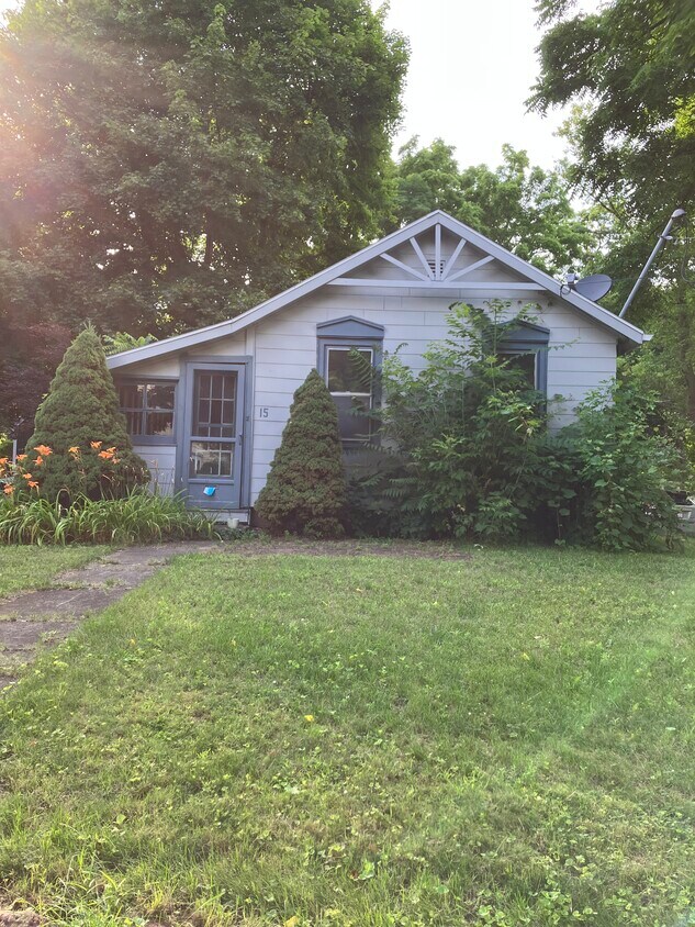 15 Washington Rd, Pittsford, NY 14534 House Rental in Pittsford, NY