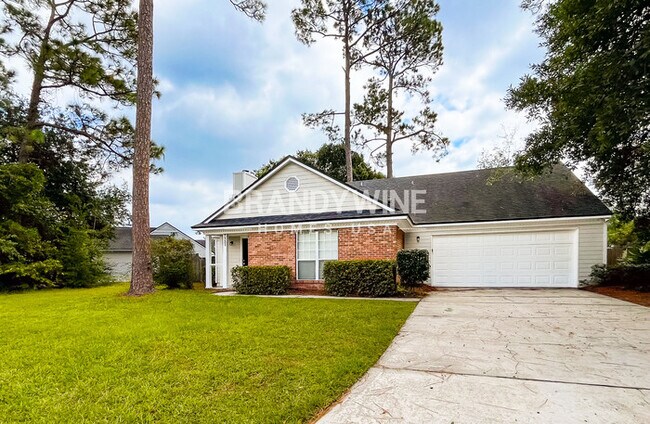 Foto del edificio - 3931 Hunters Lake Cir W