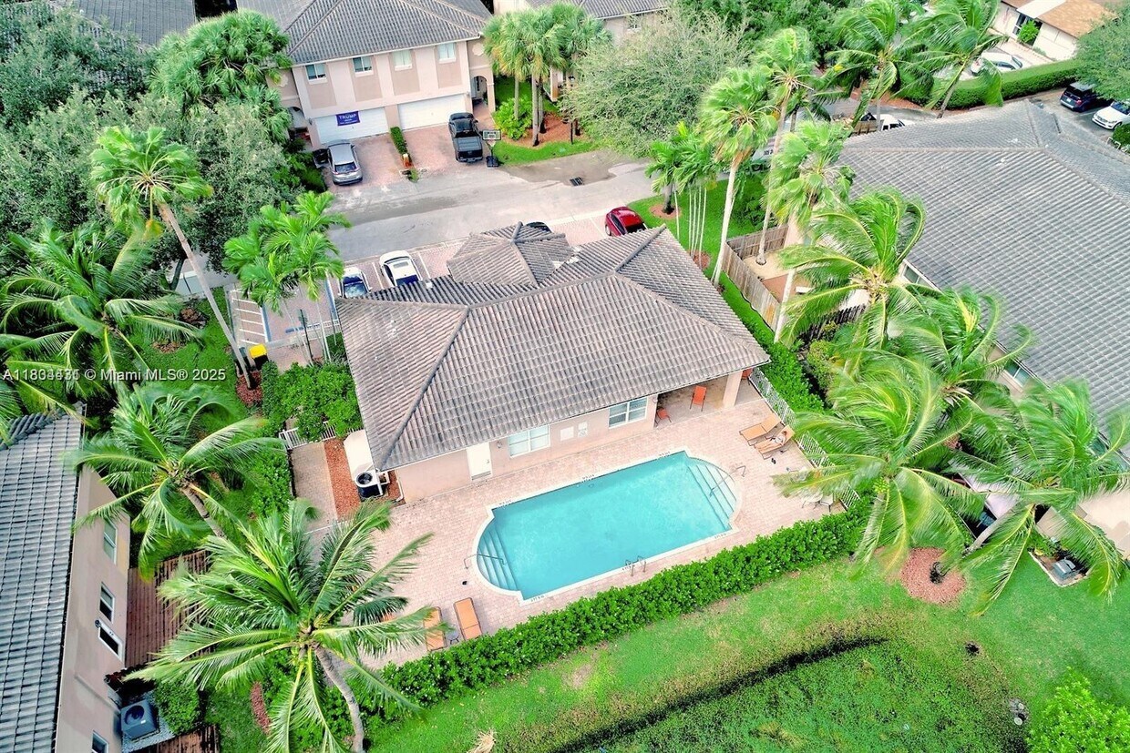 Primary Photo - 2771 Treasure Cove Cir