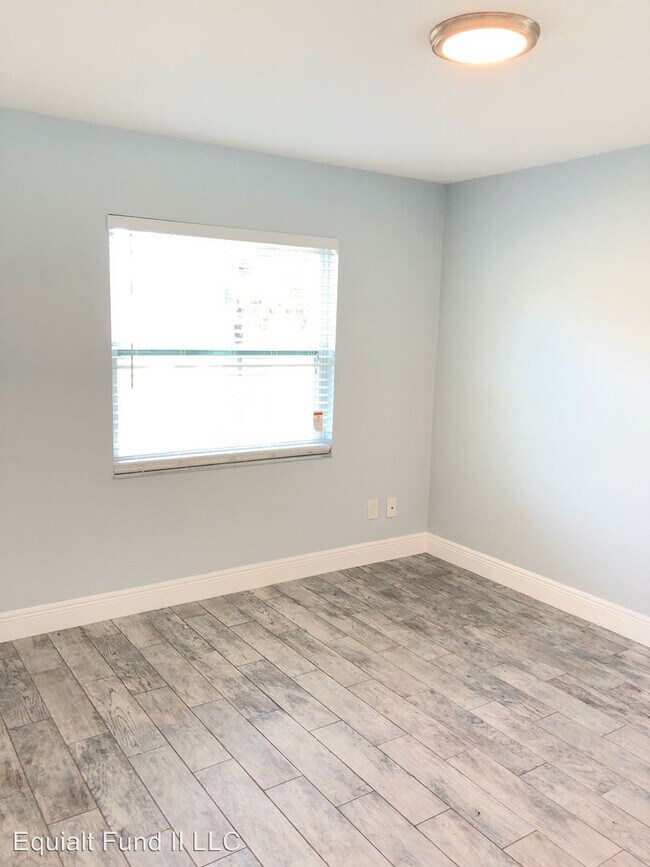 Foto del edificio - 5418 W Ingraham St