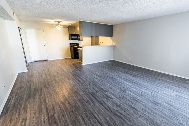 Foto del interior - 951 S Oxford Ave