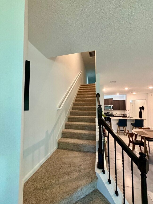 Foto del edificio - 3BR - 2 1/2 Bath Townhome in Saint Augusti...