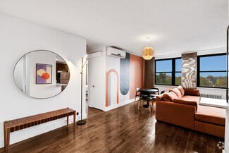 Building Photo - 5450 Wissahickon Ave