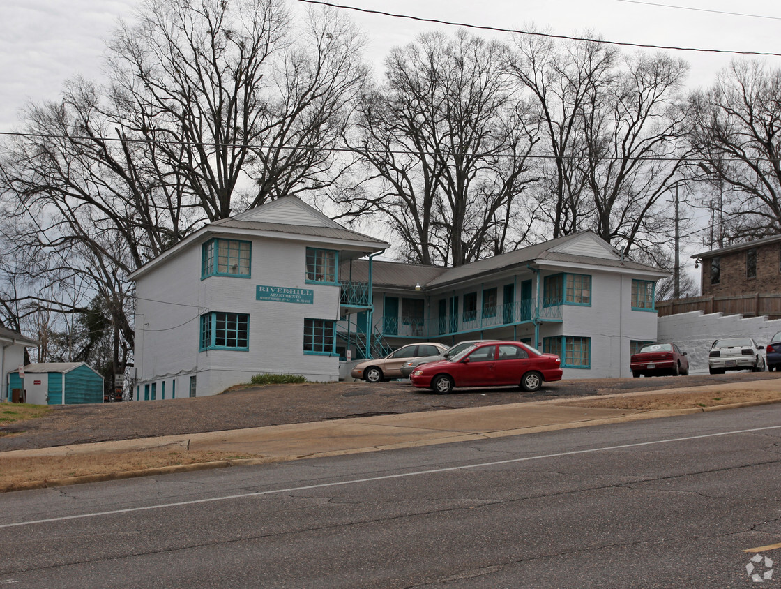 Building Photo - River Hill Apartments