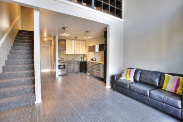 Building Photo - 840 Camino del Sur