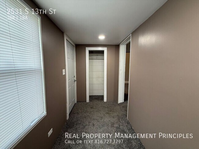 Foto del edificio - 2531 S 13th St