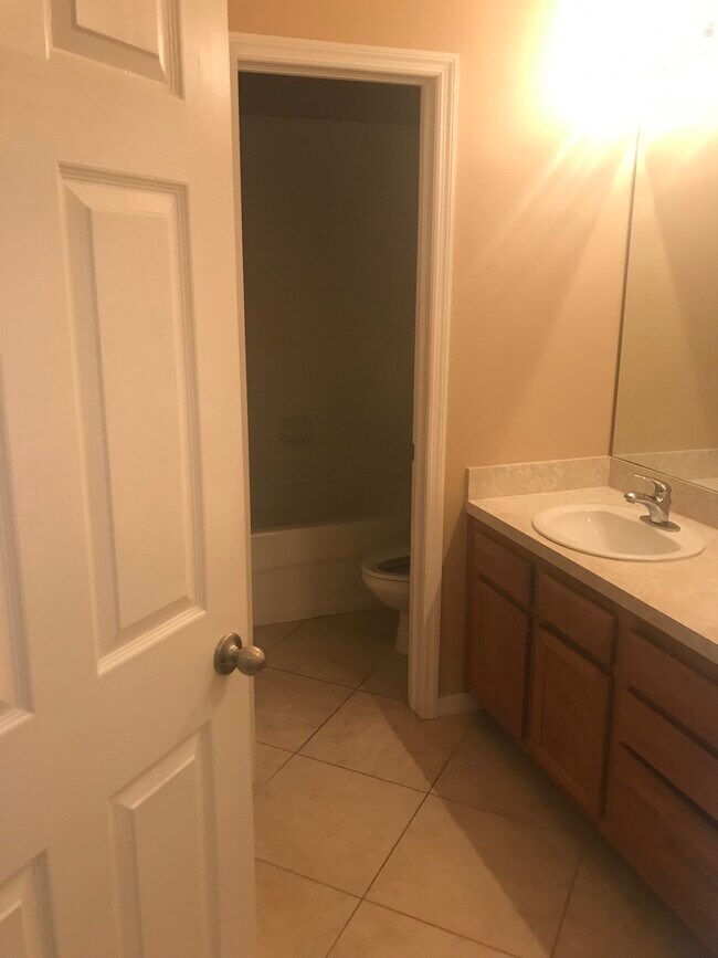 Photo - 19239 Stone Hedge Dr Apartment