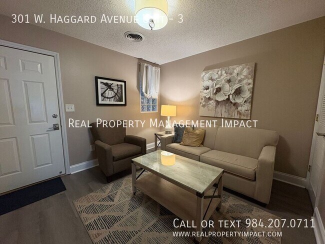 Foto del edificio - 301 W Haggard Ave