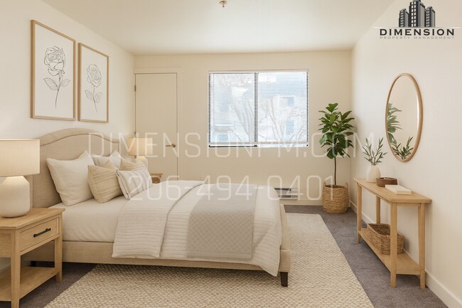 Foto del edificio - Easy to book Self Tours for this 2 bed/1 + bath condo in Kent off of Canyon Dr!