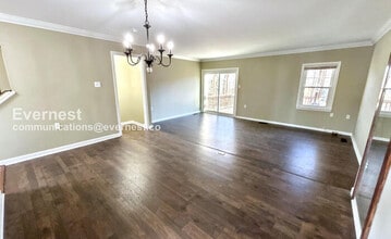 Building Photo - 11373 Cromwell Ct