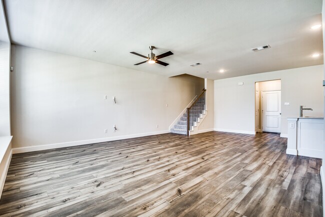 Building Photo - 12813 Teton St