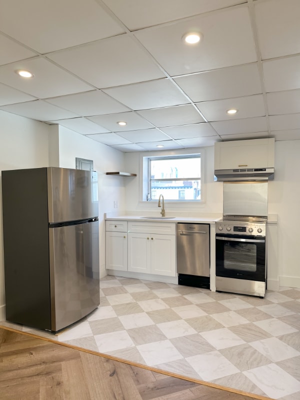 Foto del edificio - 1033 Tasker St