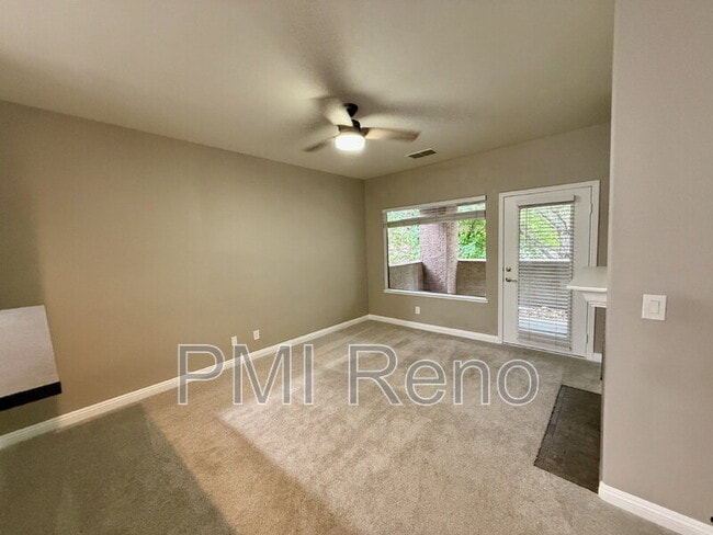 Foto del edificio - 900 S Meadows Pkwy