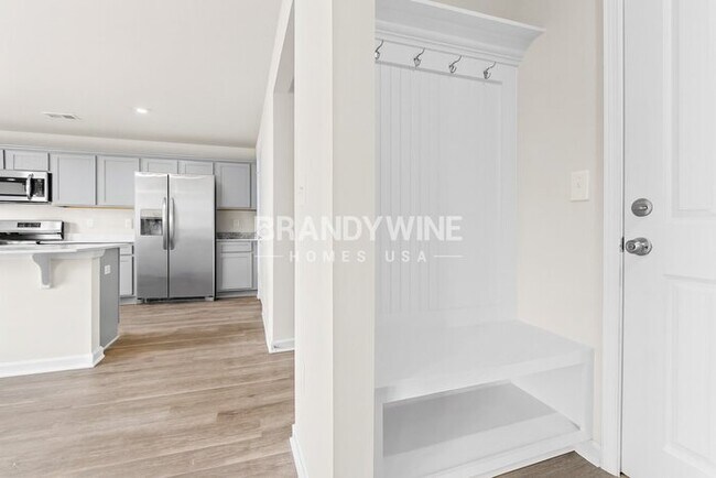 Foto del edificio - 984 Hayston Wy