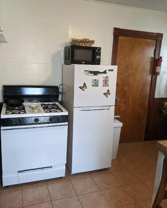 Foto del edificio - 22 Endicott Ave
