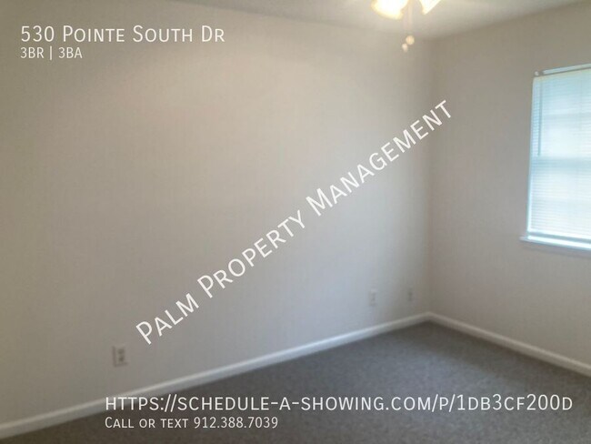 Foto del edificio - 530 Pointe S Dr