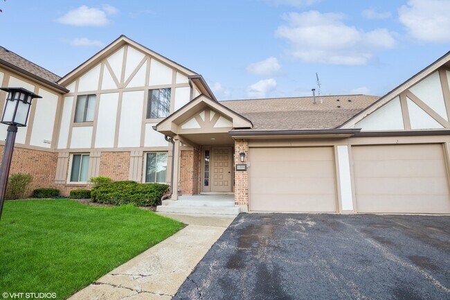 Building Photo - 1223 Knottingham Ct