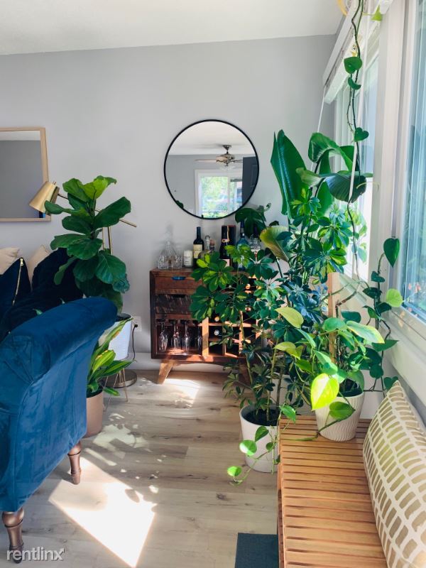 Foto del edificio - 3 br, 2 bath Townhome - 5916 W 26th St