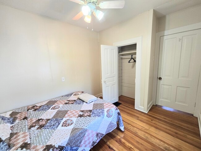 Foto del edificio - 4243 Old Clyde Rd