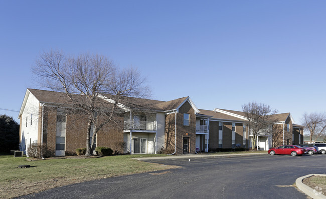 Primary Photo - Meadowood Apartments