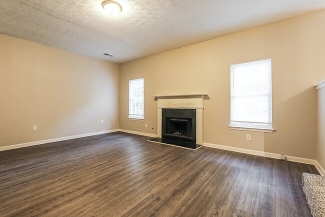 Building Photo - 7752 New Castle Way