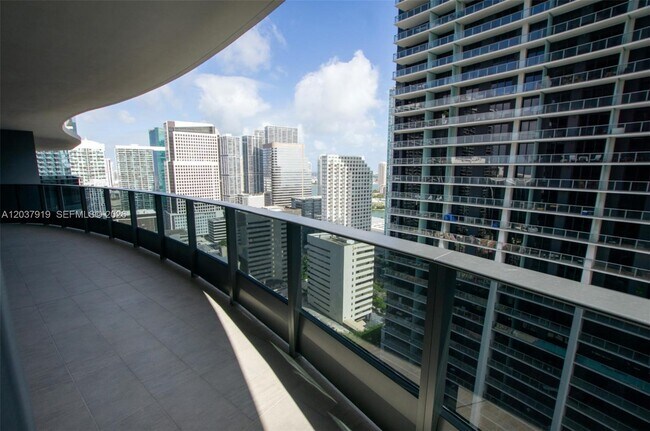 Foto del edificio - 1000 Brickell Plaza