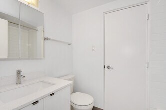 Building Photo - 1265 Burnaby St