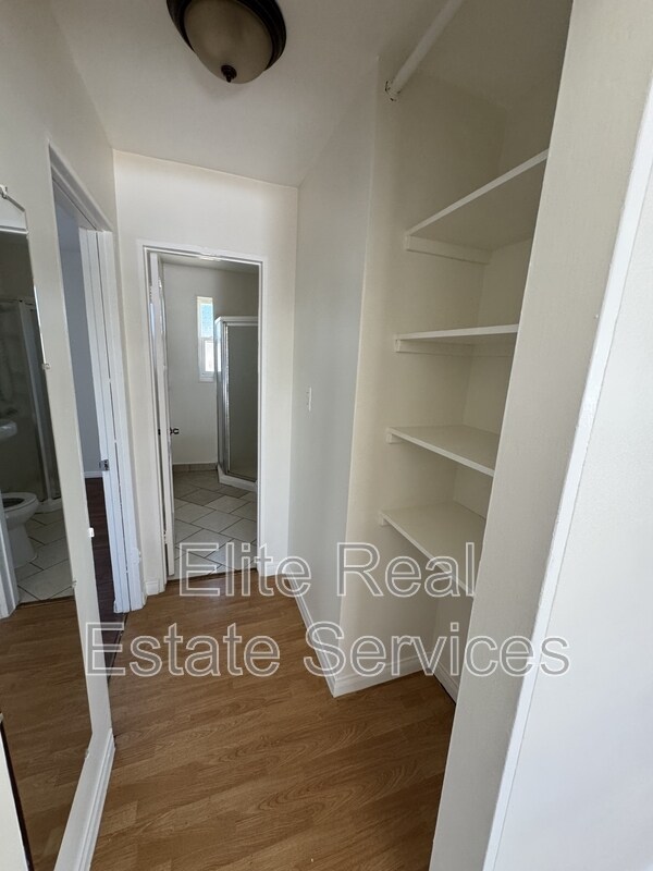 Foto del edificio - 2350 Morley St