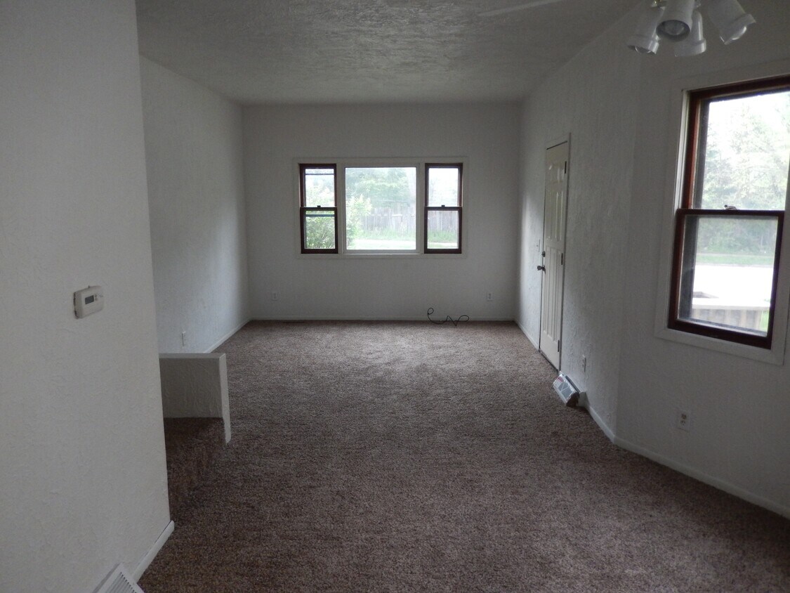 Foto del edificio - 2111 W 6th St