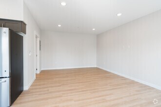 0BR, 1BA - 752SF - Redband Apartments