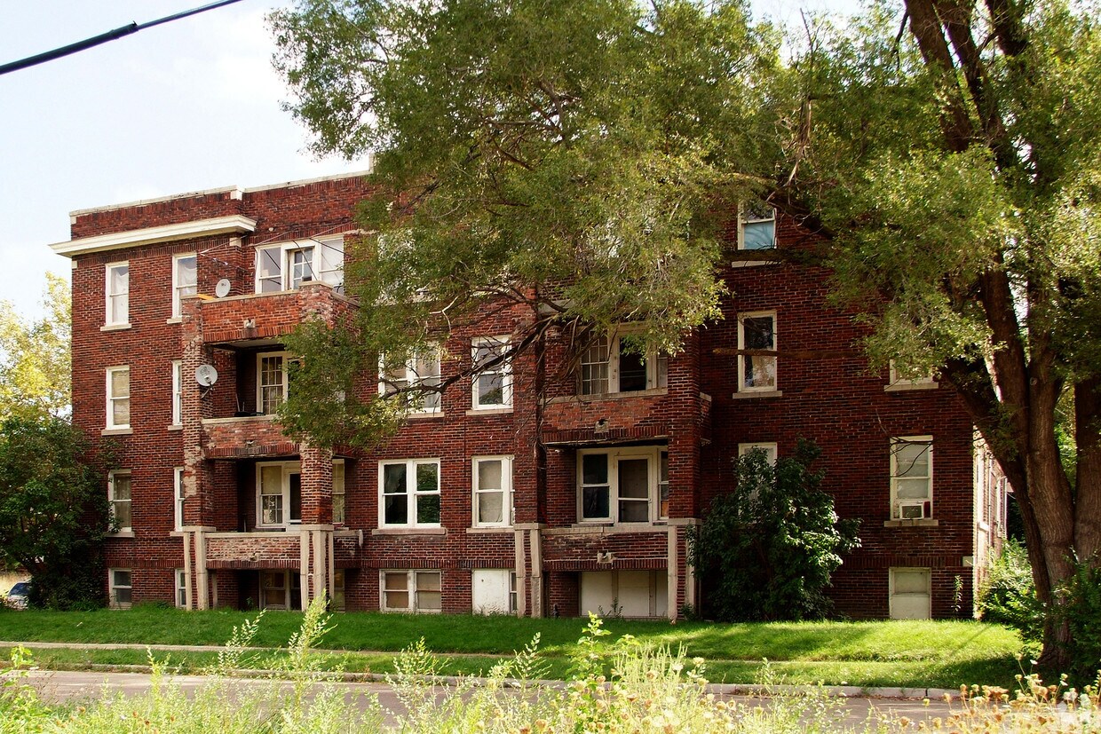 Foto del edificio - 3045 Blaine St
