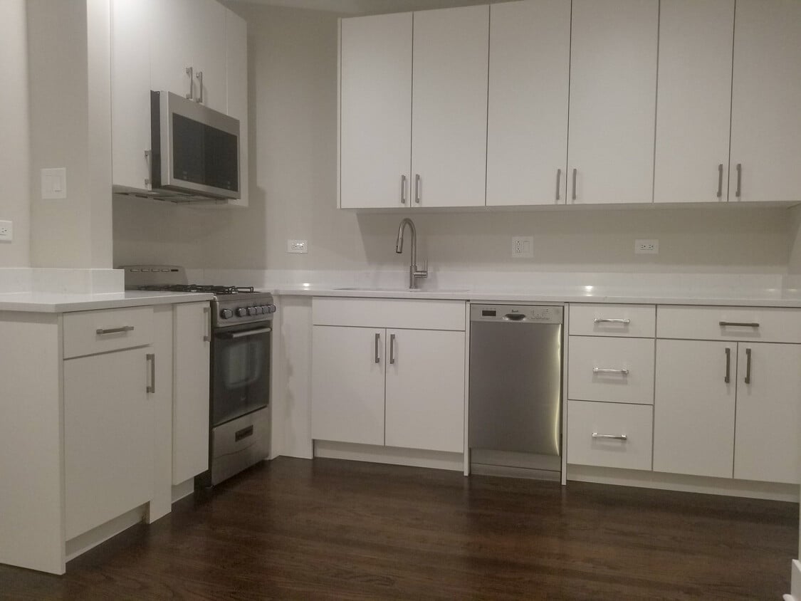Foto principal - 5064 N Wolcott Ave