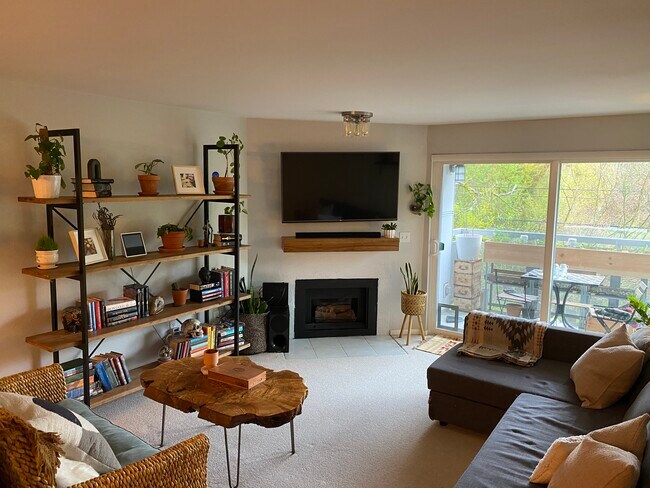 Living Room - 10501 8th Ave NE