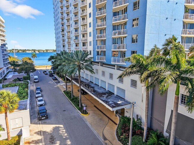 Foto del edificio - 1551 N Flagler Dr