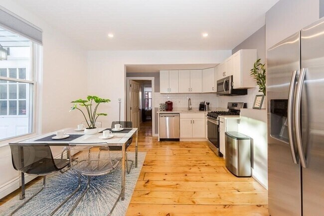 Foto del edificio - 50 Magazine St