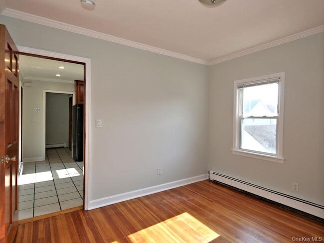 Building Photo - 120 Nelson Ave