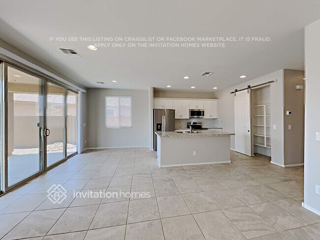 Foto del edificio - 7713 W Glass Ln