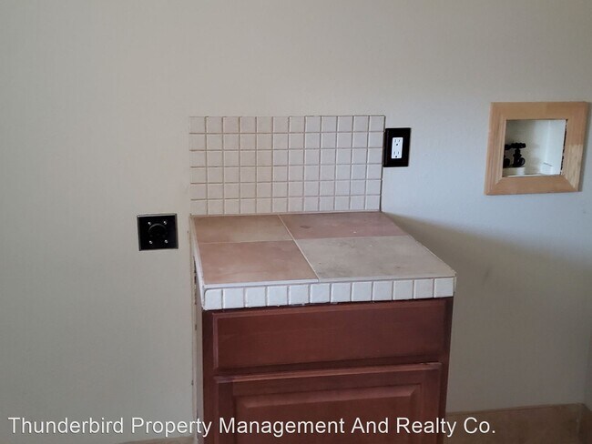 Building Photo - 2 br, 1 bath House - 2117 Oxford Ave SE