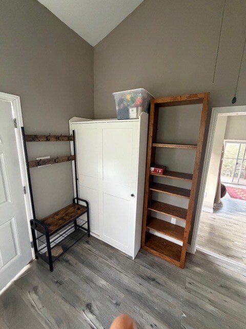 Foto del edificio - 14362 Ladd Canyon Rd