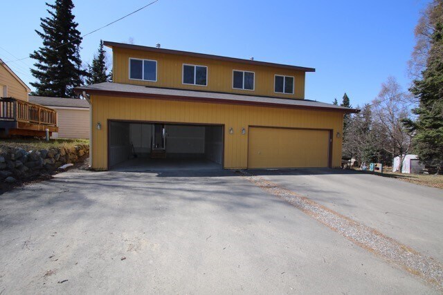 Foto del edificio - 3 Bedroom Townhouse near Midtown!