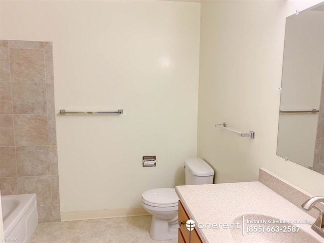Building Photo - 962 Lakeshire Ct