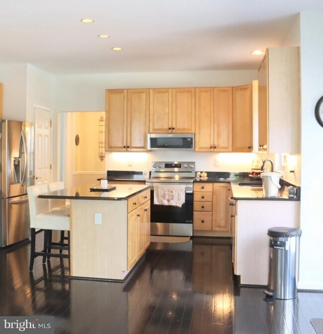 Foto del edificio - 2260 Ballard Way