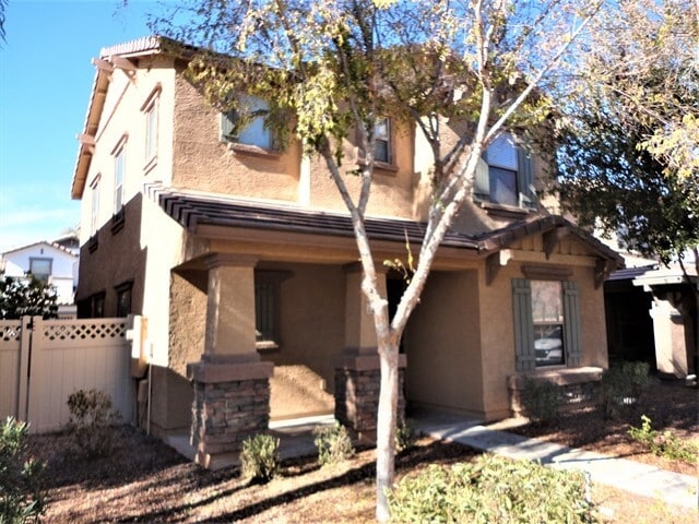 Building Photo - 1033 S Deerfield Ln