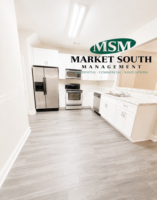 Foto del edificio - **Two-Year Lease Special**