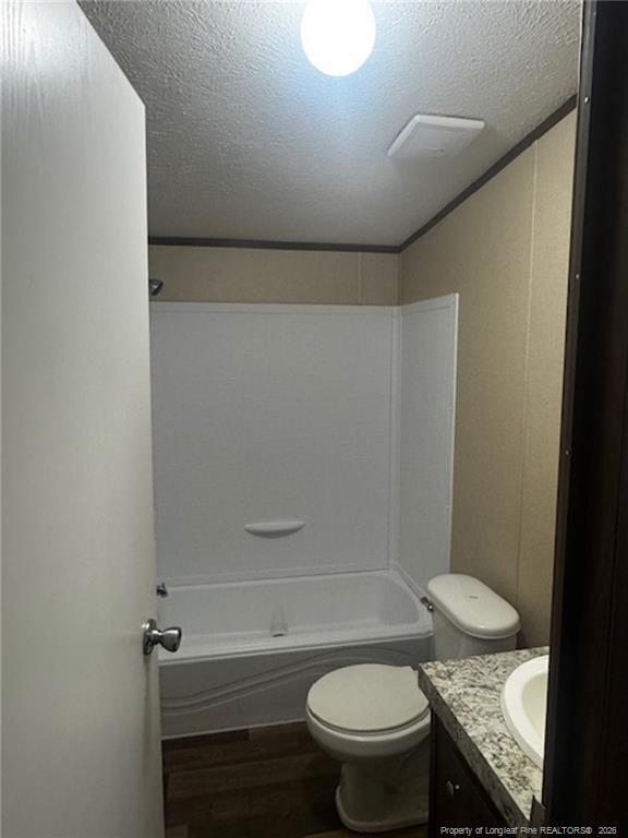 Foto del edificio - 57 Burns Rd