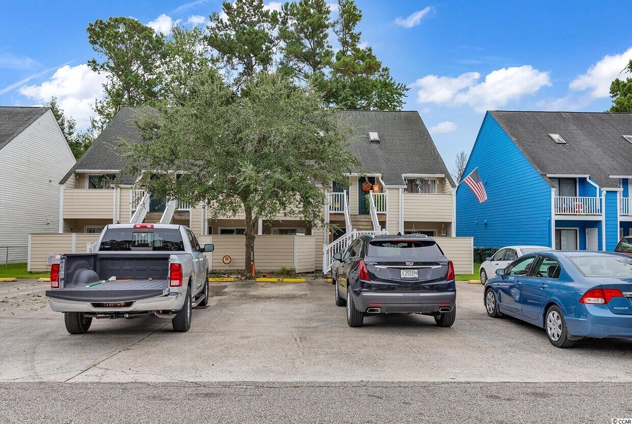 Foto principal - 421 Cambridge Cir