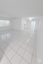 Building Photo - 3716-3718-3718 Polk St