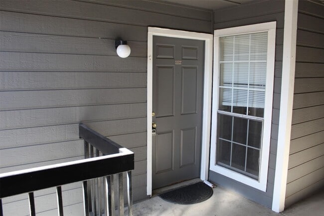 Foto del edificio - Cozy 2 bedroom Condo in Far North Dallas w...